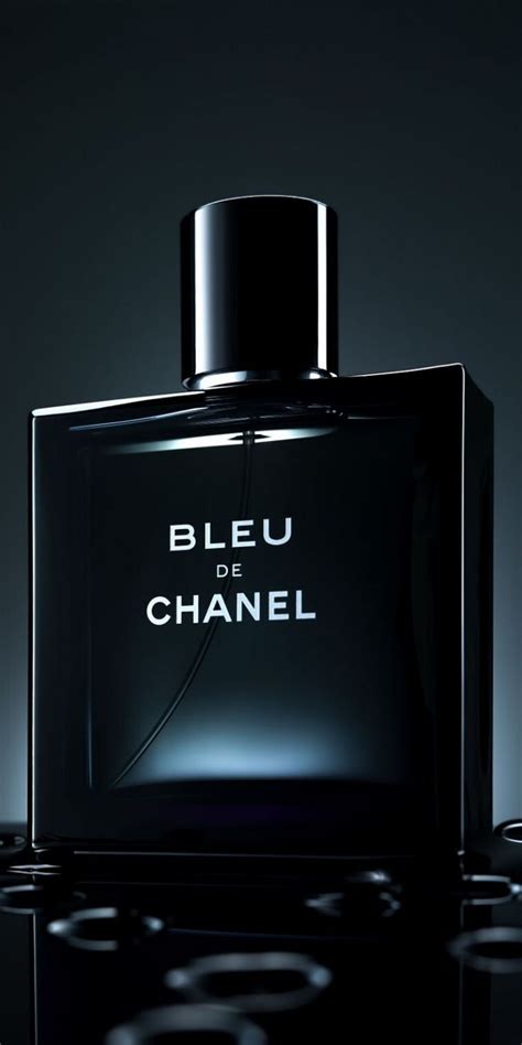 profumo maschile blu di chanel prezzi|Chanel bleu eau.